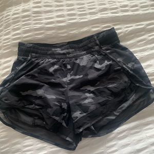 Athleta Mesh Racer Run Short 4”.